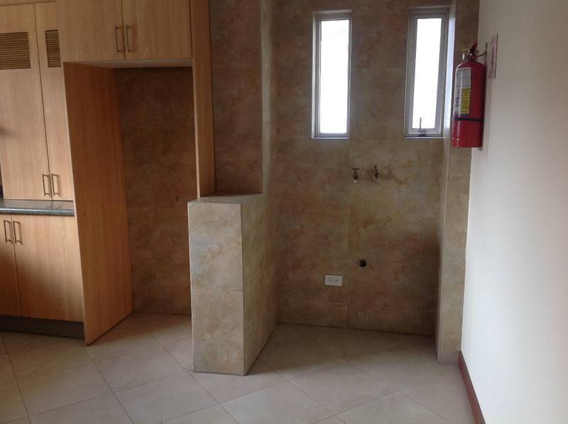 Venta Oportunidad Departamento de 3 Dorm. 118 m² Urb. El Condado — imagen 3