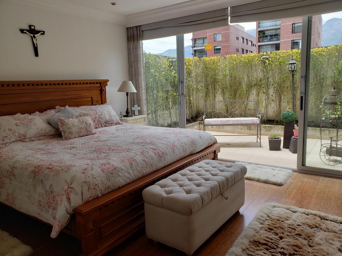 Sector Gonzales Suarez Precioso Departamento con Jardin de Venta — imagen 2