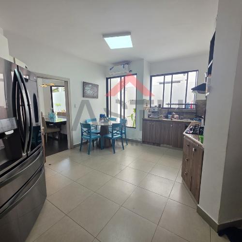 Se Vende Casa en Urb. Portofino vía a La Costa Km 11.5, Guayas — imagen 8