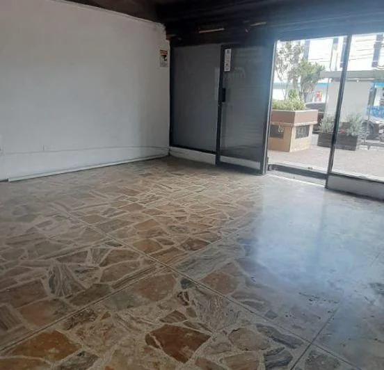 Vendo - Rento Estratégico Local Comercial Dúplex – Gaspar de Villarroel — imagen 1