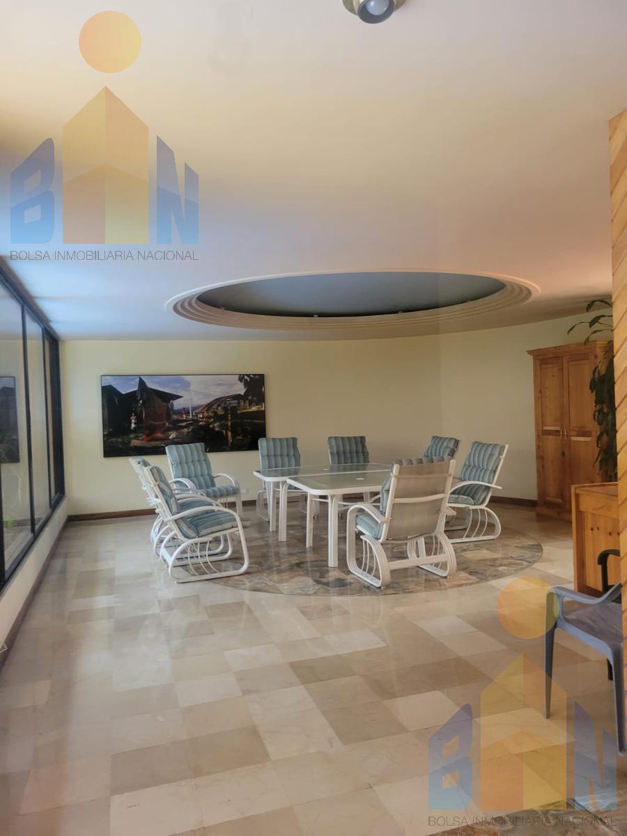 Vendo Departamento Exclusivo en Sector El Bosque — imagen 2