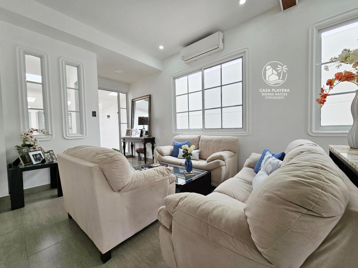 Vendo Hermosa Casa con Piscina Cpocas Cuadras del Mar en Salinas — imagen 9