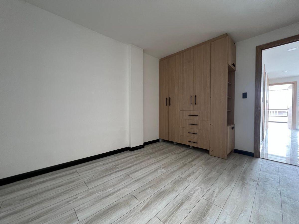 En Venta Departamento Tres Dorm. Acabados de Lujo - Cuenca, Azuay — imagen 5