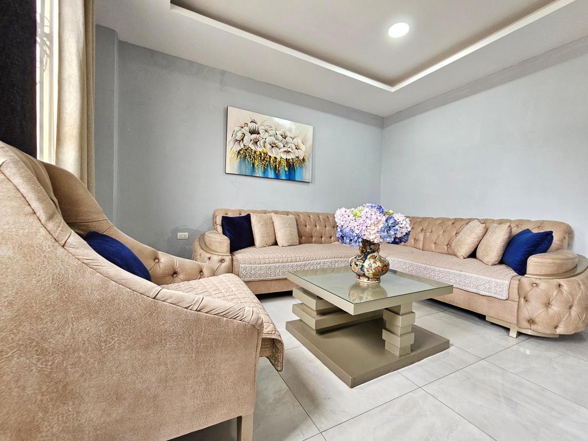 Vendo Hermosa Casa de 2 Pisos a Pocas Cuadras del Mar en La Libertad — imagen 6