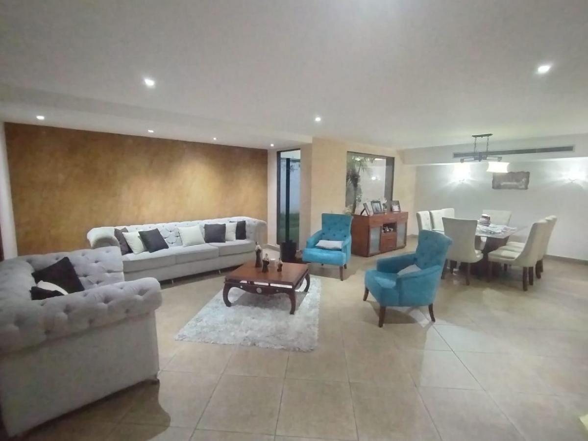 Casa Amplia con Terreno Para Familias o Proyectos de Inversión – Samborondón (Wl), Guayas — imagen 10