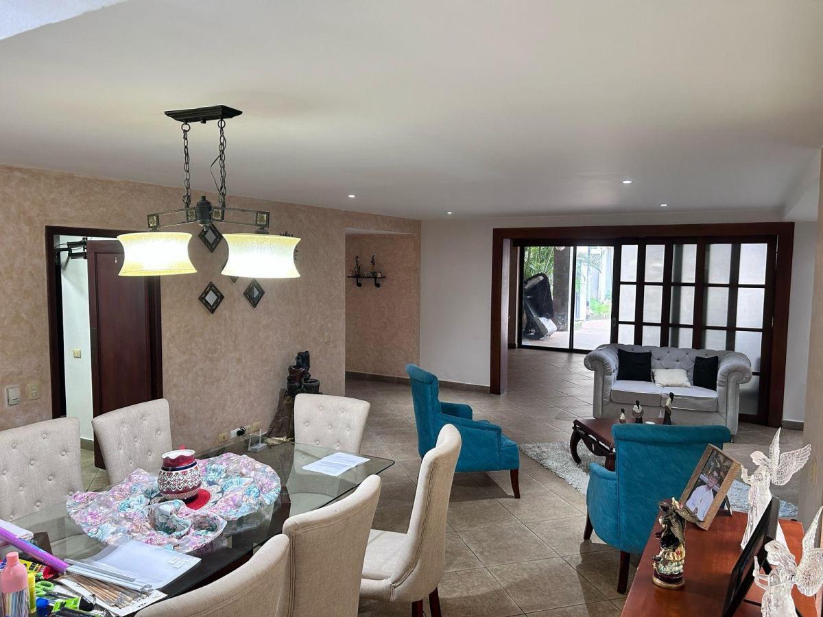Casa Amplia con Terreno Para Familias o Proyectos de Inversión – Samborondón (Wl), Guayas — imagen 9