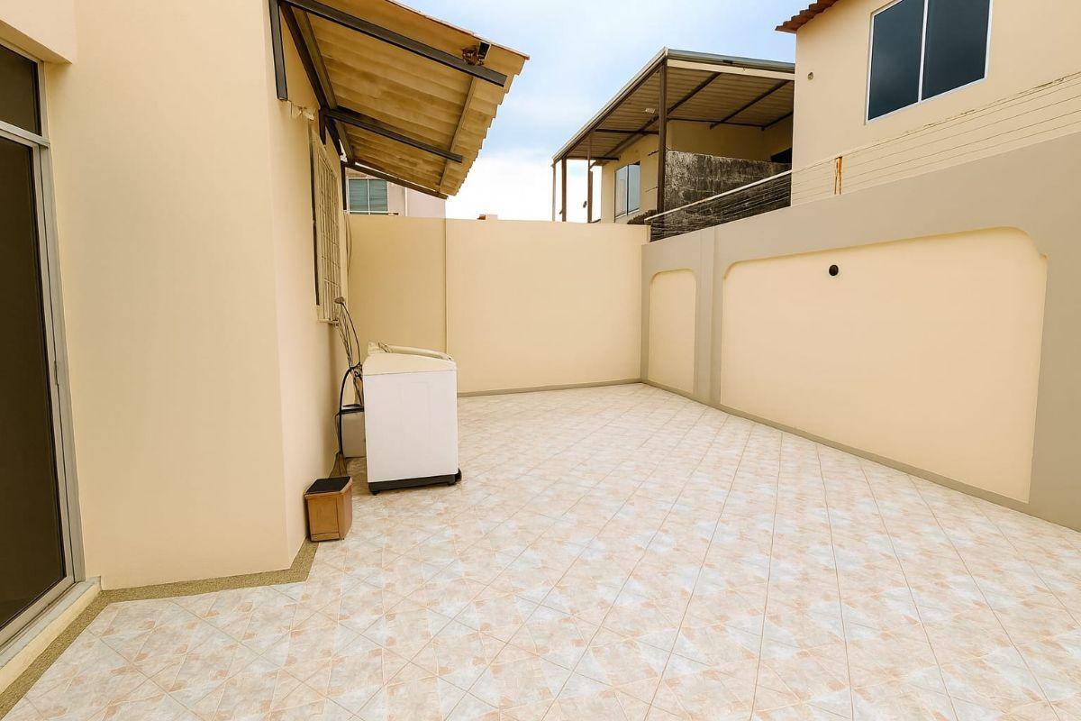 Venta Casa - Urbanizaciòn Cataluña - 3 Dorm. - (Wyf), Guayas — imagen 6