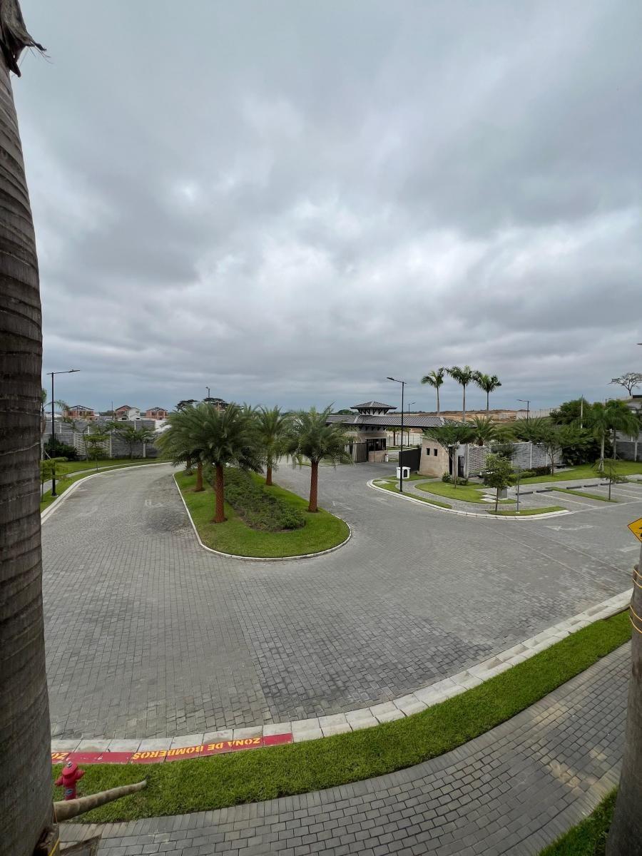 Terreno de 350 m² en Venta en Vía a La Costa, Guayas — imagen 6