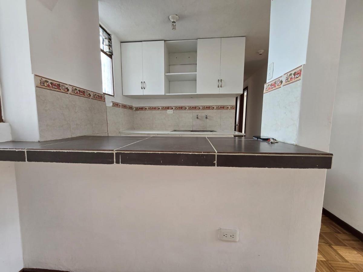 Venta Departamento Remodelado Av Los Granados Cerca Udla Condominios El Batán — imagen 7
