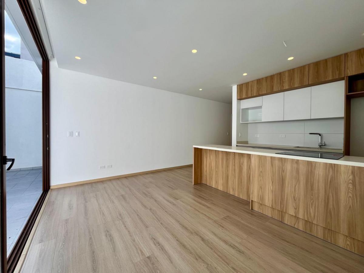 Loft en Venta por Estrenar - Sector Quito Tenis Area Social con Acceso a Patio Privado Descripción L — imagen 10