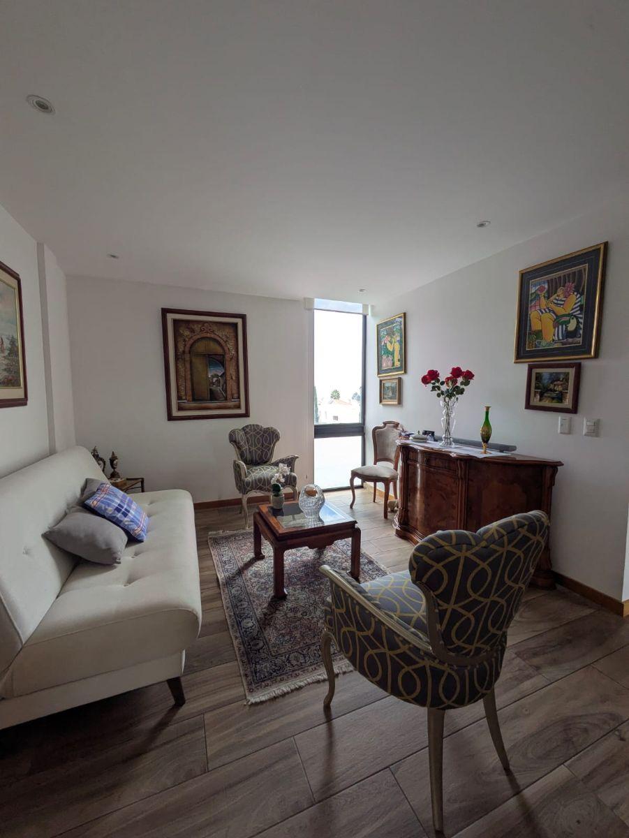 Hermosa Casa de Venta en Uno de Los Mejores Sitios de Cumbaya. San Juan — imagen 6