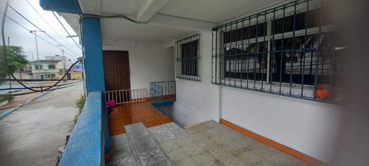 Casa Rentera en Venta con 7 Alquileres, en Los Sauces 1 Guayaquil, Guayas — imagen 2