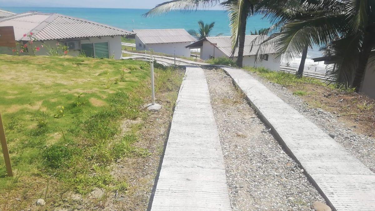 Venta Terreno con Hotel en Operación y Proyecto de Vivienda - Cojimies, Manabí — imagen 6