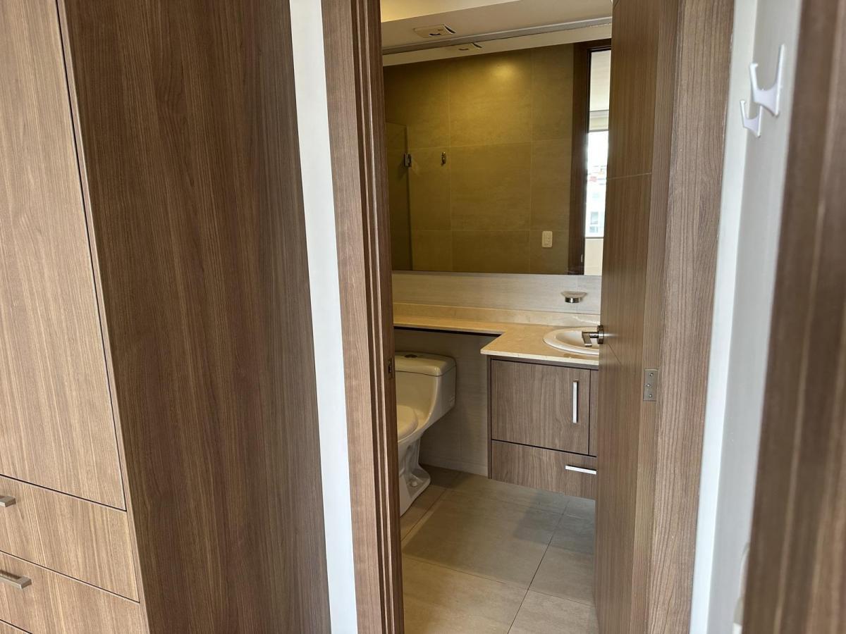 Suite en Venta Sector La Granados — imagen 6