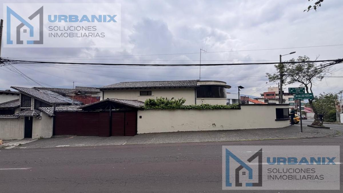 Terreno Y/o Casa por Remodelar en El Batán — imagen 10
