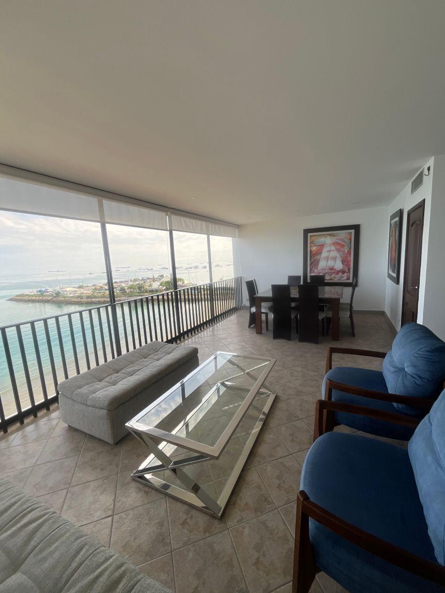 Departamento Frente Al Mar en Venta 3 Dorm. Salinas — imagen 10