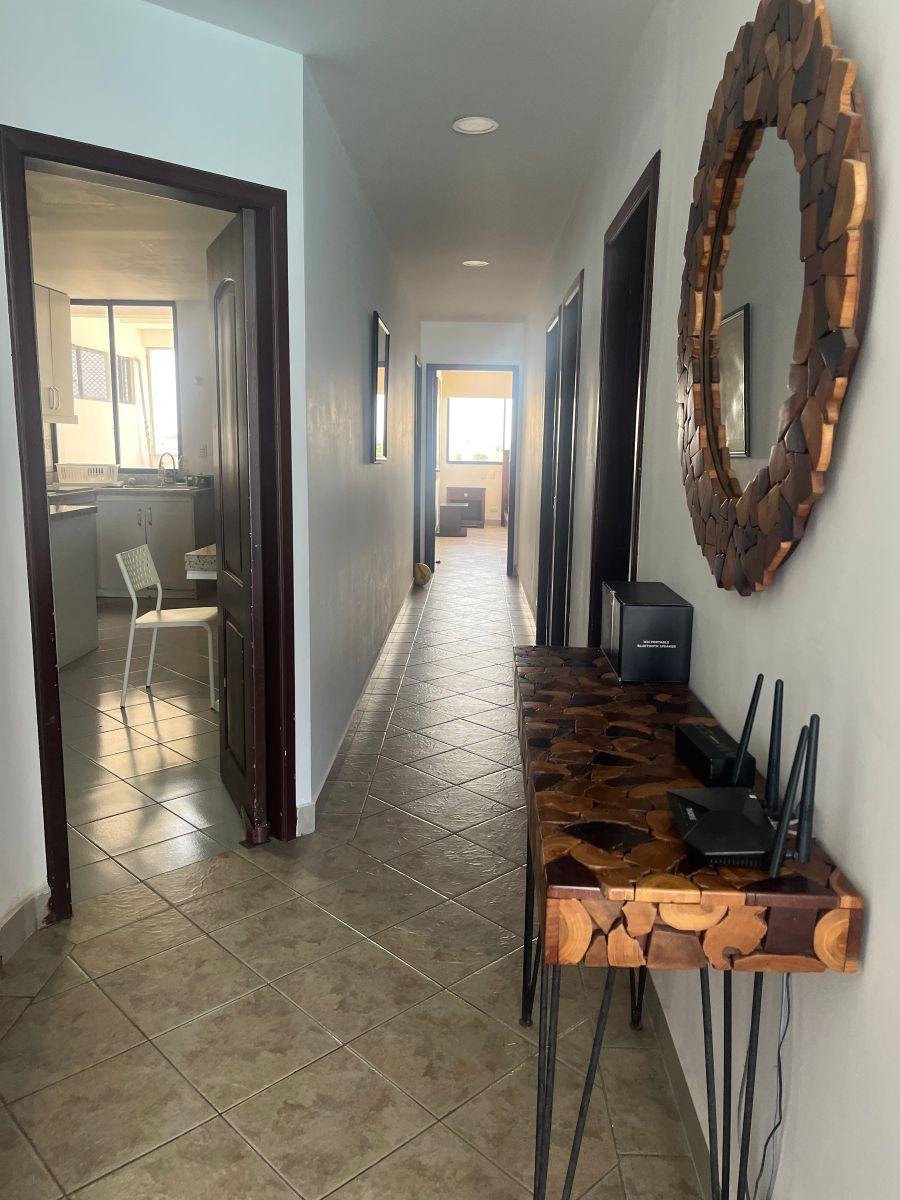 Departamento Frente Al Mar en Venta 3 Dorm. Salinas — imagen 3