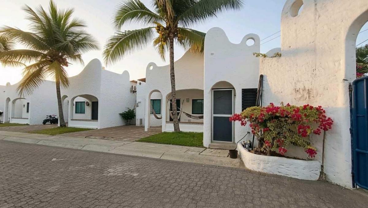 Playas Km 3.5 Via Data Anacapri2 Casa Amablada en Venta, Guayas — imagen 10
