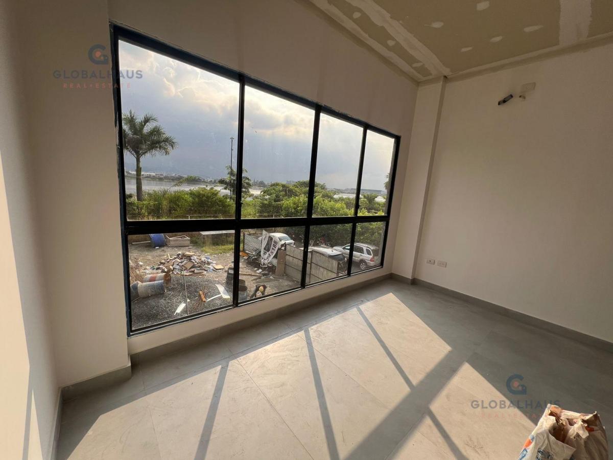 Venta de Departamento a Estrenar con Ascensor en Samborondón Entre Ríos. G. m. Guayas — imagen 2