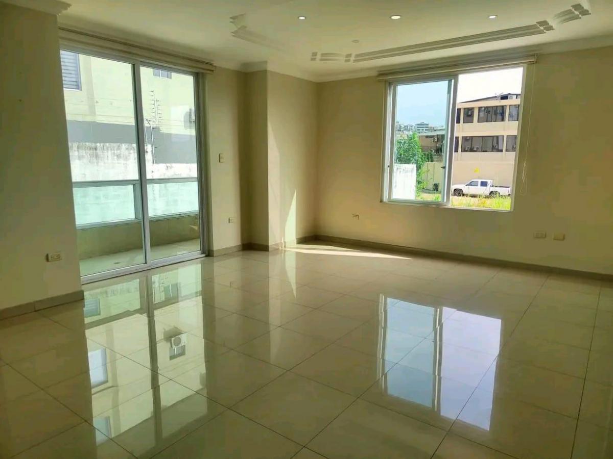 Departamento en Venta en Los Ceibos Ands, Guayas — imagen 8