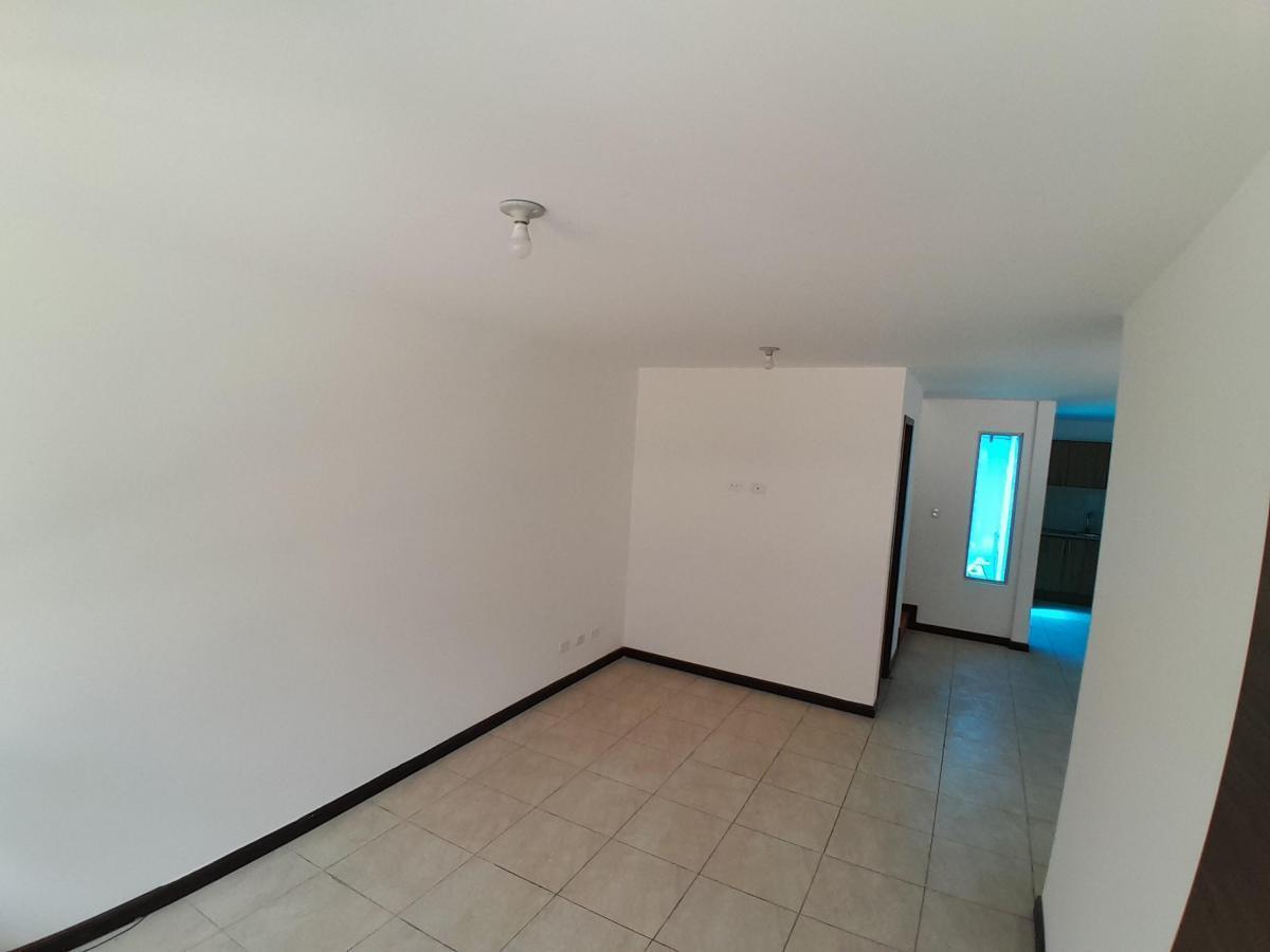 Casa de 125 m² con 2 Habitaciones en Venta en Pomasqui — imagen 10