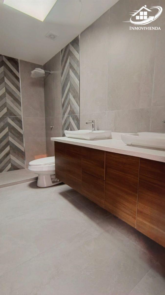 San Juan de Cumbayá, Departamento Tipo Casa Dúplex, Tres Dorm. — imagen 6