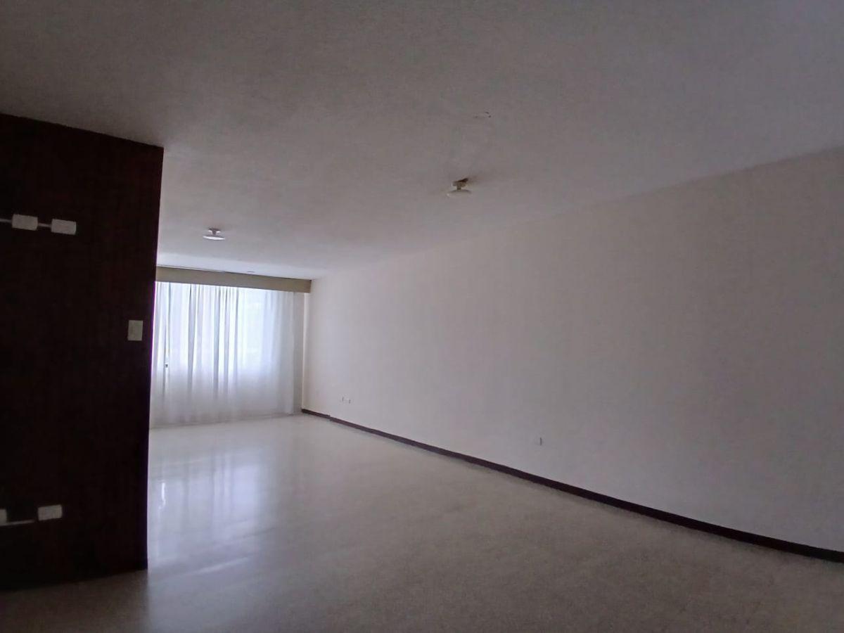 Se Vende Departamento en Circunvalación Sur – Sector Urdesa Central, Guayas — imagen 10