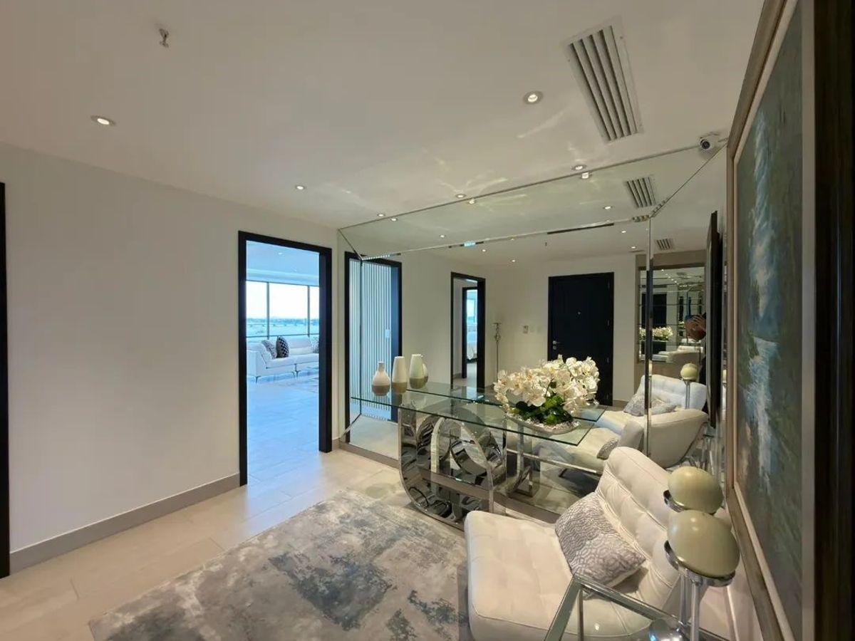Exclusivo Penthouse con Vista Al Rio en Venta en Bellini (Puerto Santa Ana), Guayas — imagen 8