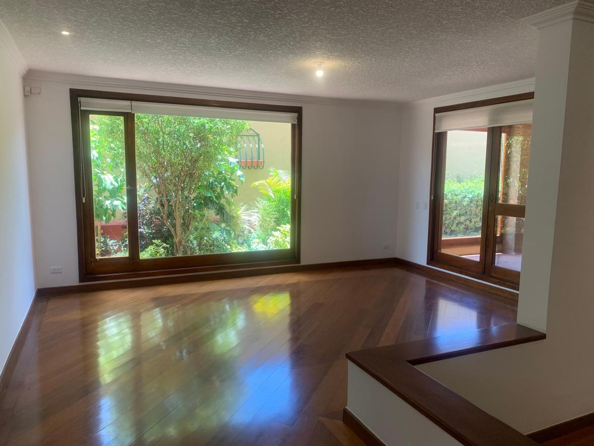 Vendo Casa Cumbayá 550 m 650.000 Dólares, Mm — imagen 10