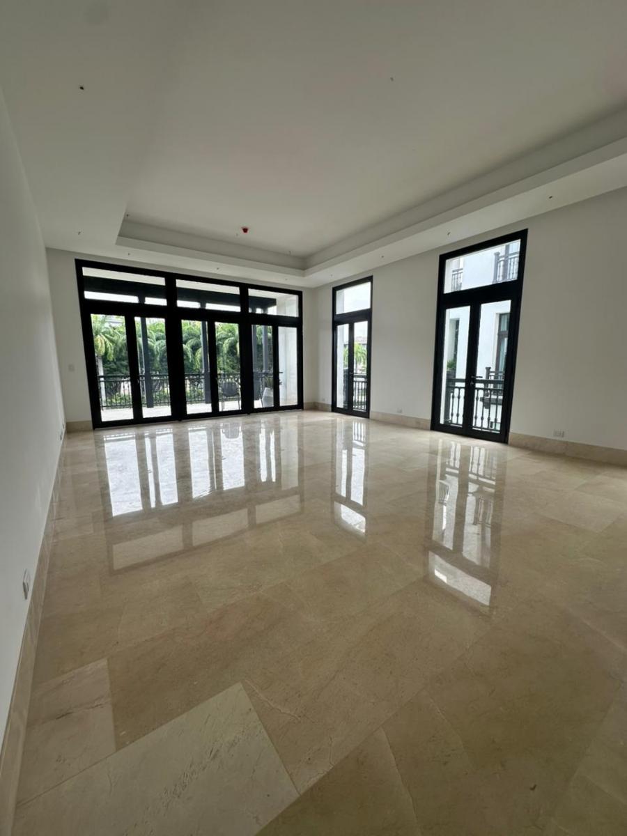 Plaza Lagos - Departamento de Lujo con Vista Al Lago en Venta - 6.5 Sambrondon, Guayas — imagen 7