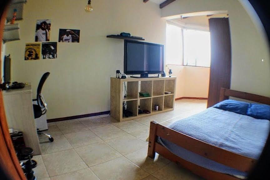 Casa a 3 Minutos de La Ruta Viva - Urb. Pallares Meneses — imagen 2
