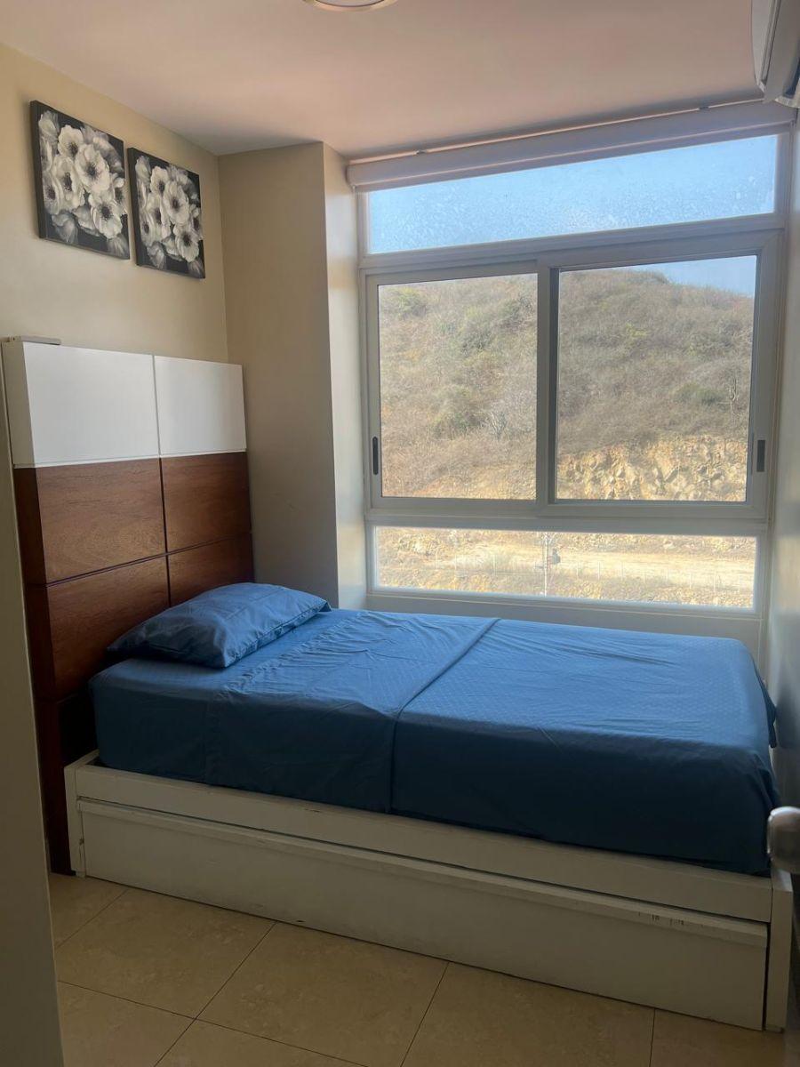 Departamento de Venta con Vista Al Mar, Amoblado Ocean Club - Playas, Guayas — imagen 8