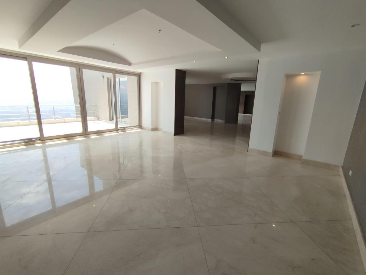 C/ Sierra del Moral, Penthouse de 646 m² en Venta, a Estrenar — imagen 10