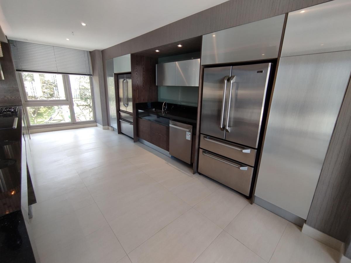 C/ Sierra del Moral, Penthouse de 646 m² en Venta, a Estrenar — imagen 8