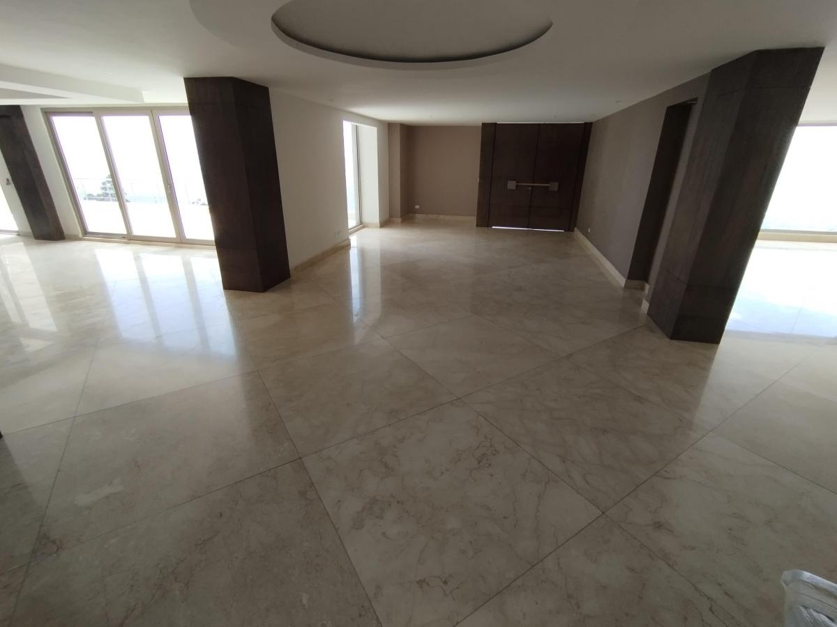 C/ Sierra del Moral, Penthouse de 646 m² en Venta, a Estrenar — imagen 7