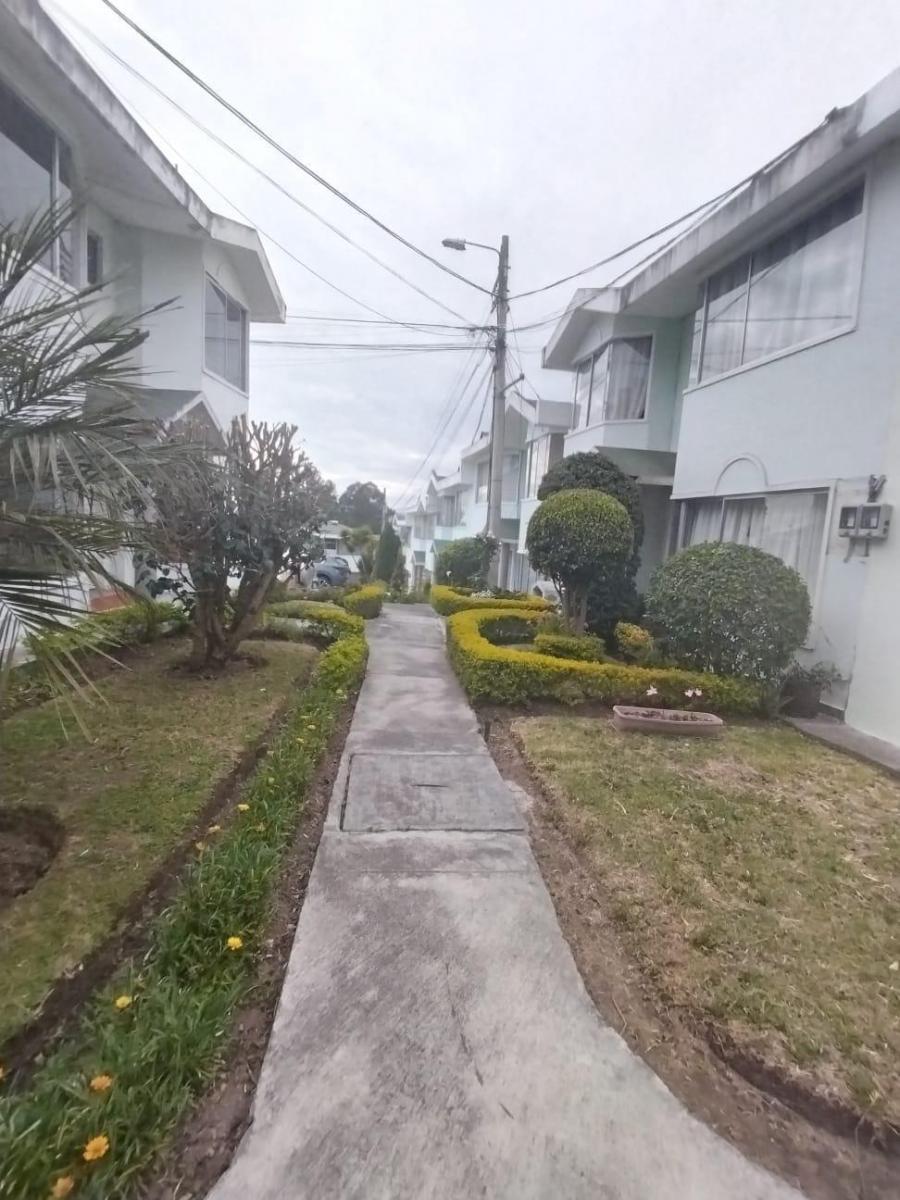 Oportunidad Venta Casa 3 Dorm. Cerca Portal Shopping - Sector Yanbal — imagen 3