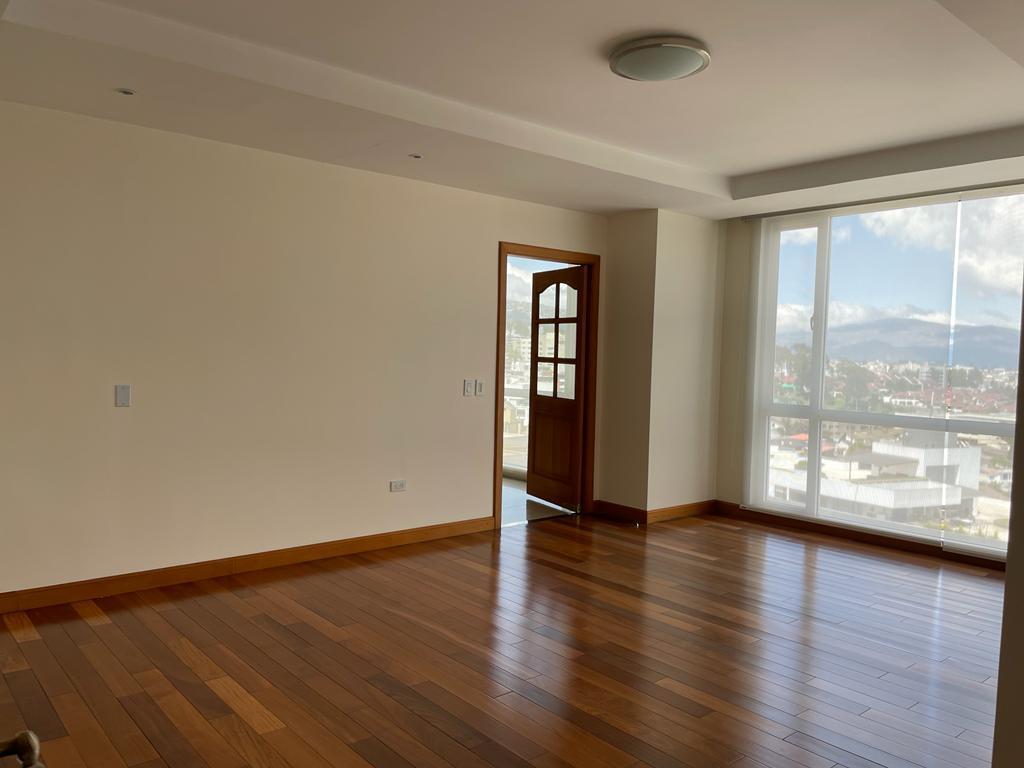 Mv - Sector Quito Tennis en Venta y Renta Lujoso Dpto 3d 365 m² — imagen 9