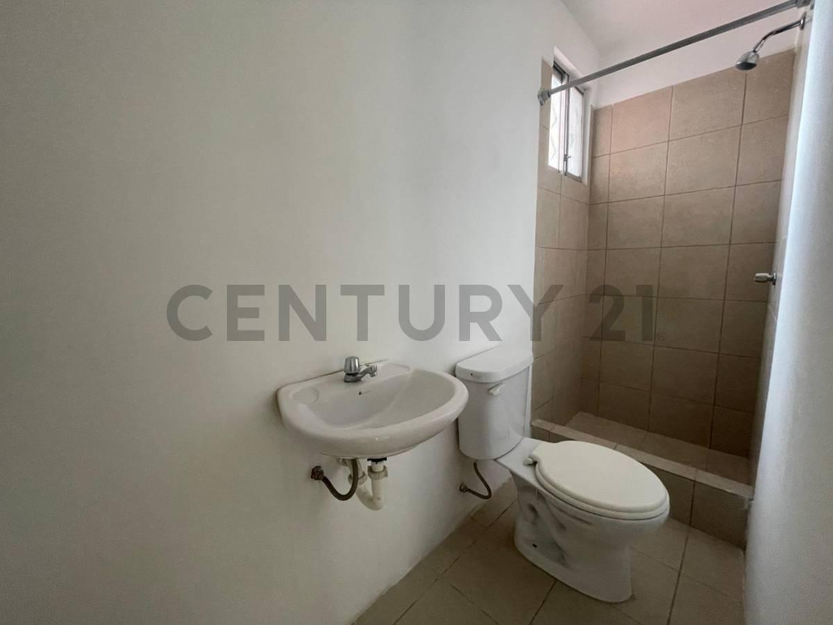 Venta de Casa en Mucho Lote 2, Av Narcisa de Jesus, Guayas — imagen 3