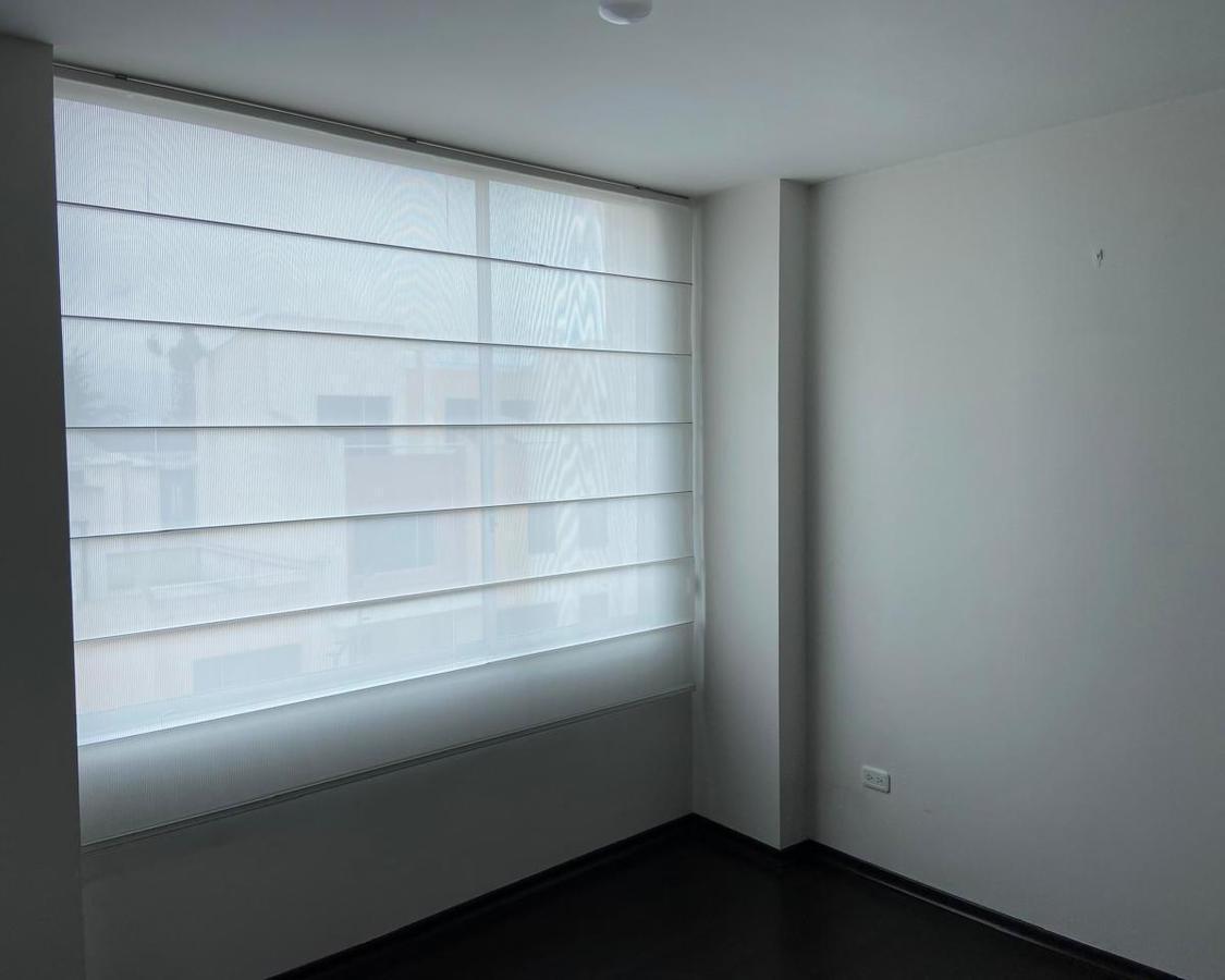 Vendo Departamento de 3d. en Santa Lucía (Quito, Excelente Precio) — imagen 6