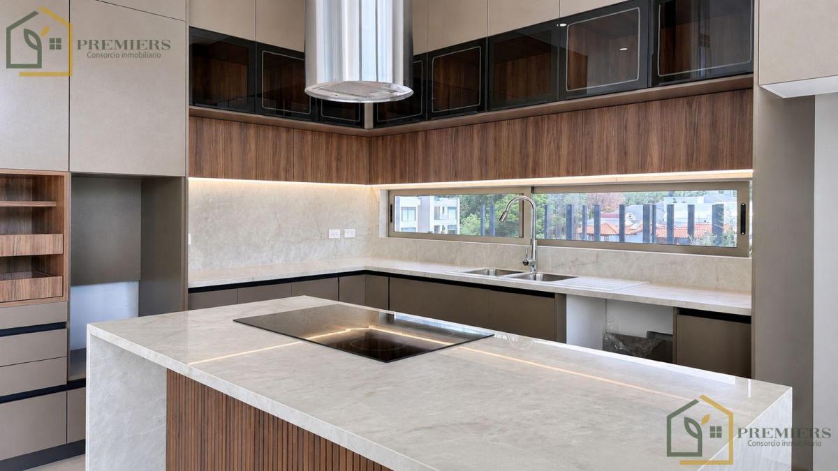 Penthouse de Lujo Cumbaya — imagen 9