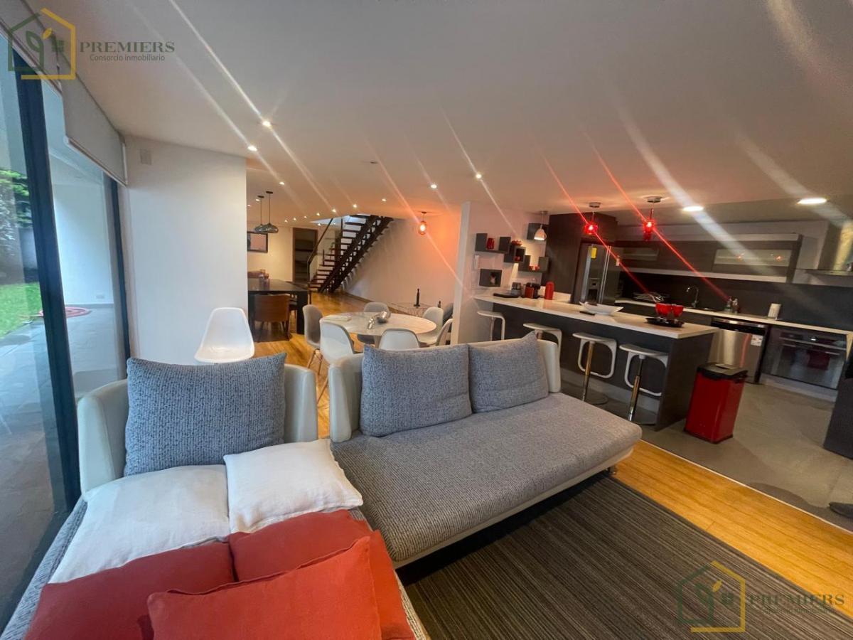 Departamento Duplex en La Quiteño Libre Cerca Al Go Quito Hotel — imagen 10