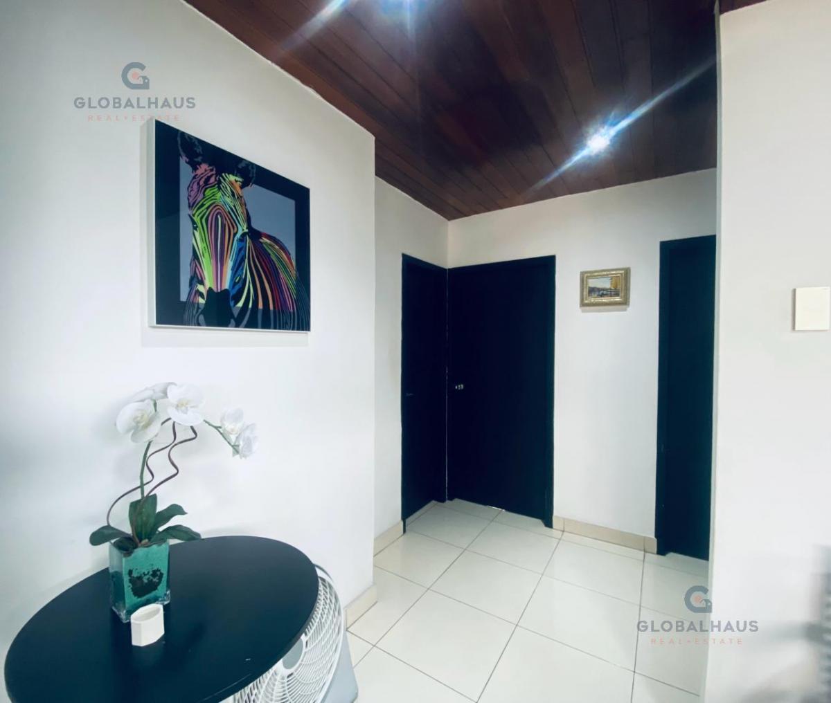 Venta de Departamento de 102 m² en Cedros y Victor Emilio Estrada A. m. Guayas — imagen 2