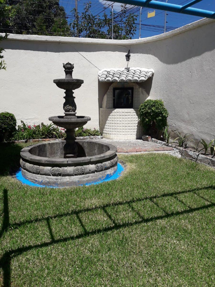 Casa o Terreno de Venta Ideal Para Proyecto, en Cumbaya - Primavera 1 — imagen 9