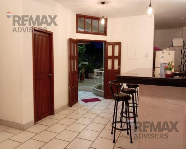 En Venta Departamento Amplio con Parqueo y Terraza (Urdesa Central), Guayas — imagen 9