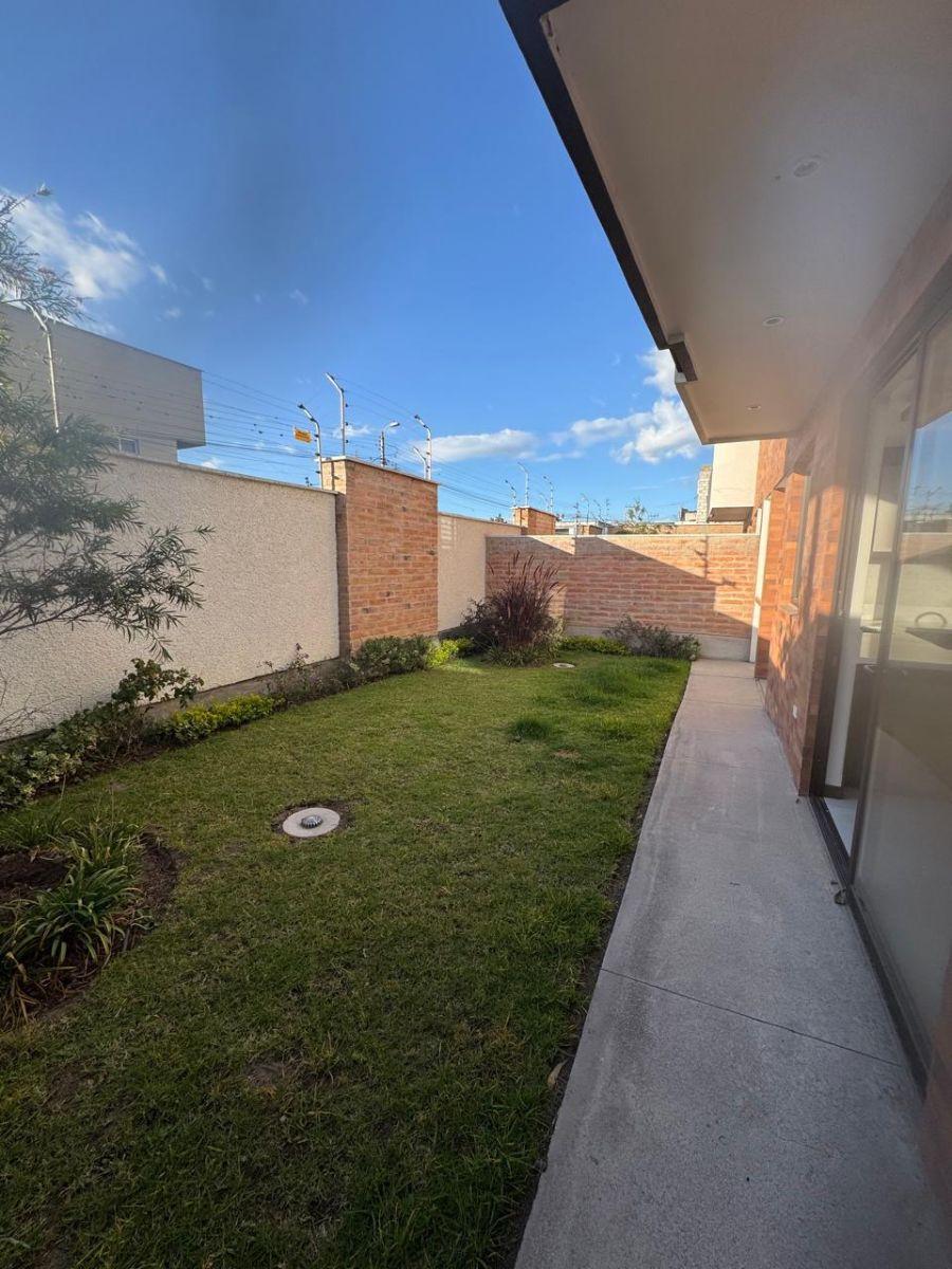 Oportunidad. casa con 249 m² y 3 Habitaciones en Venta en Puembo — imagen 9