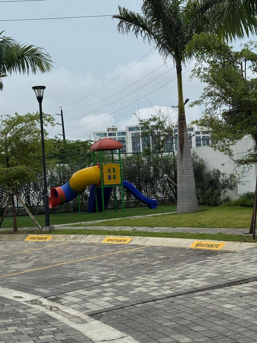 River Park Estrene Departamento Medianero, Guayas — imagen 7