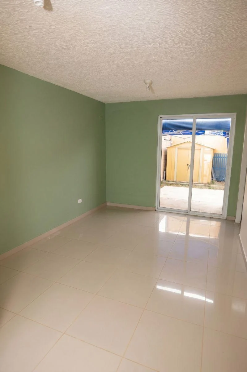 Casa en Venta, 2 Pisos, 3 Dorm. Amplio Frente - Urb. Villa del Rey, Et Príncipe Harry, Guayas — imagen 10