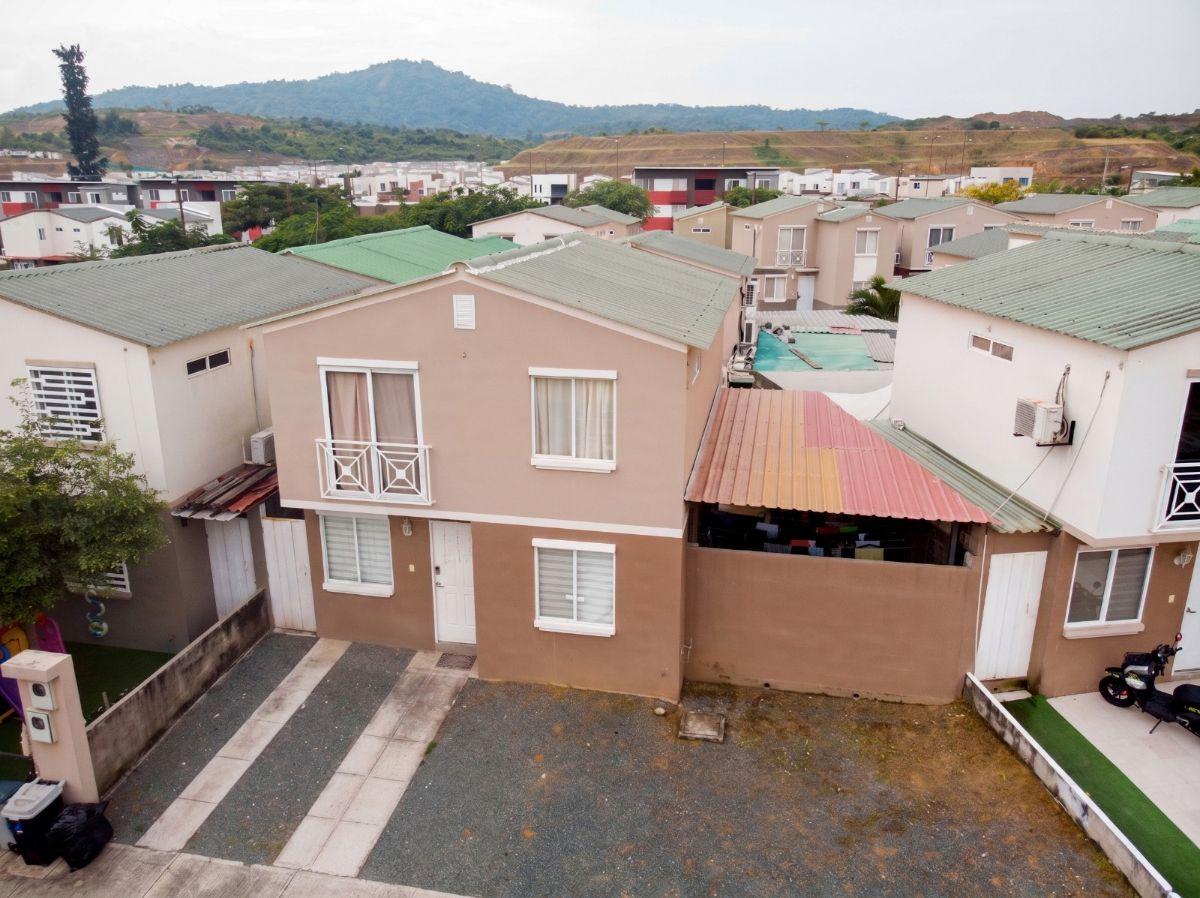 Casa en Venta, 2 Pisos, 3 Dorm. Amplio Frente - Urb. Villa del Rey, Et Príncipe Harry, Guayas — imagen 6