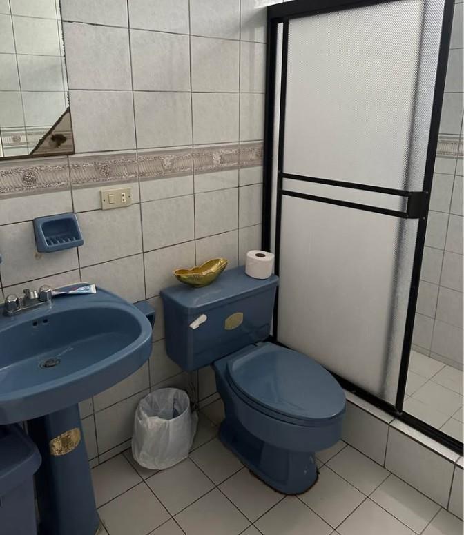 Departamento en Venta, Malecón Salinas, Edificio Frente a La Playa, Piso 7 Rauh — imagen 2
