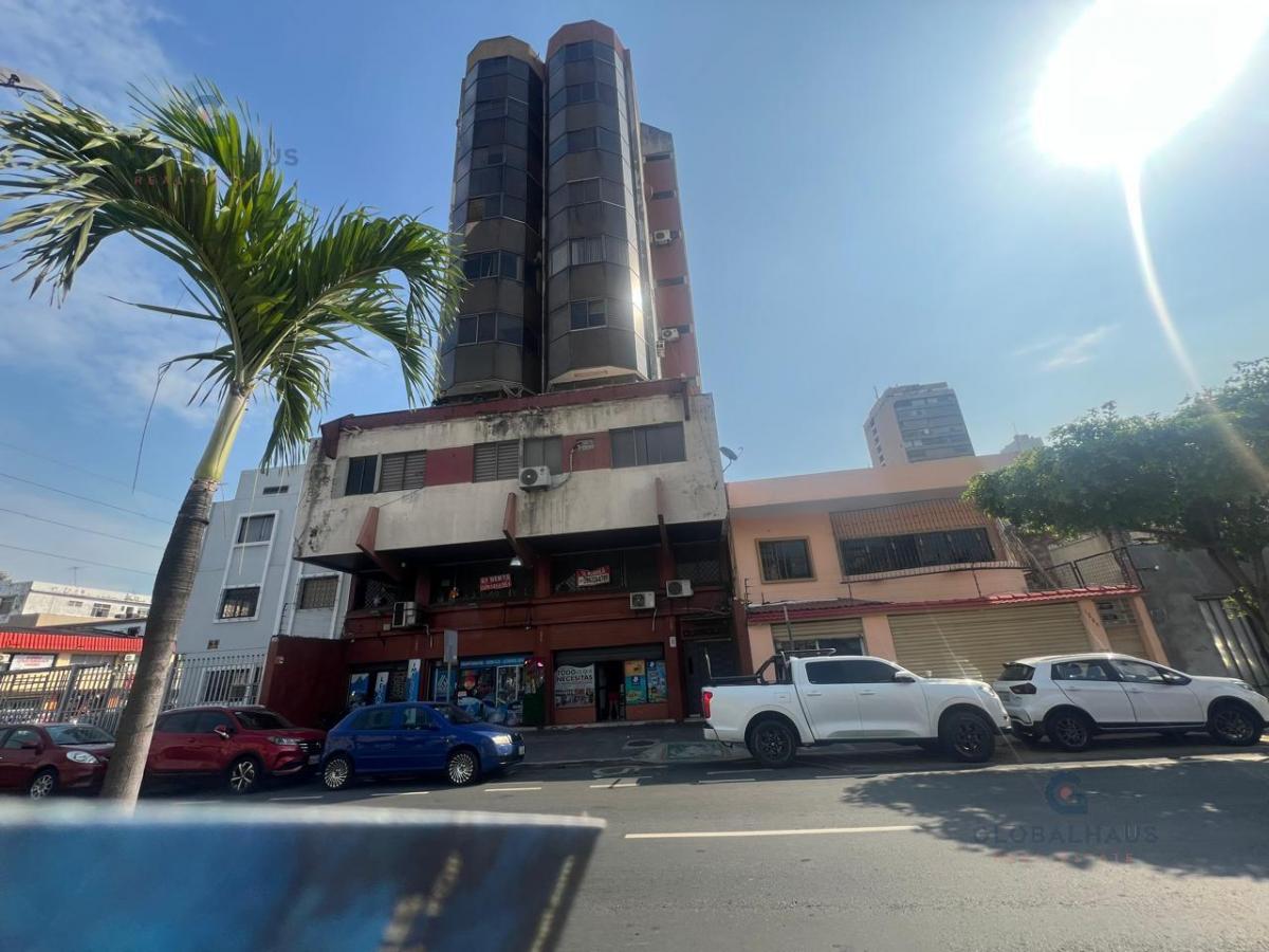 Venta de Suite en Barrio Orellana - Edificio con Ascensor - 1 Habitación. B. G. Guayas — imagen 4